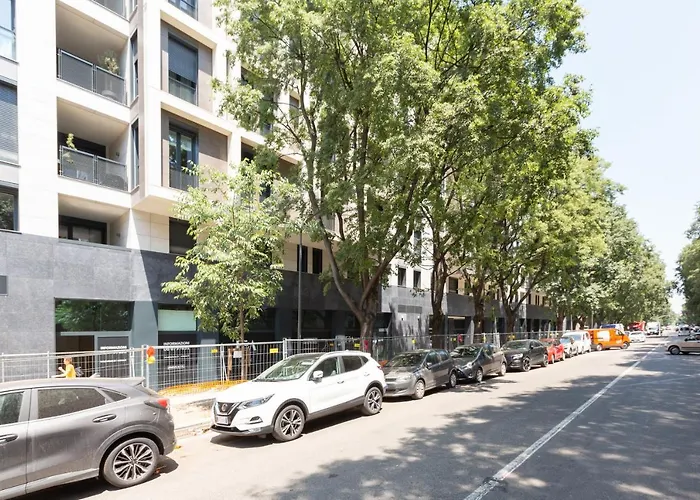 Easytopstay - Cozy Flat With Parking